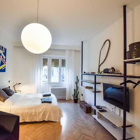 For Long-Term, Budget! Szovetseg Apartment In The Heart Of Boedapest Buitenkant foto